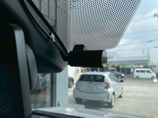 TOYOTA VOXY HYBRID 2023 Image 31