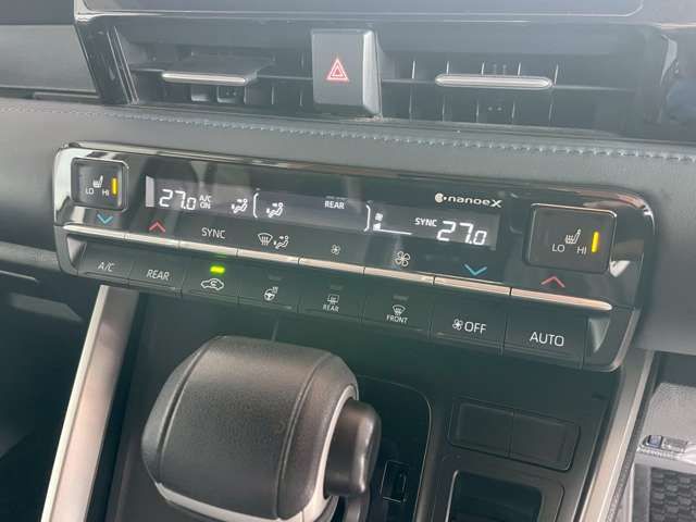 TOYOTA VOXY HYBRID 2023 Image 31