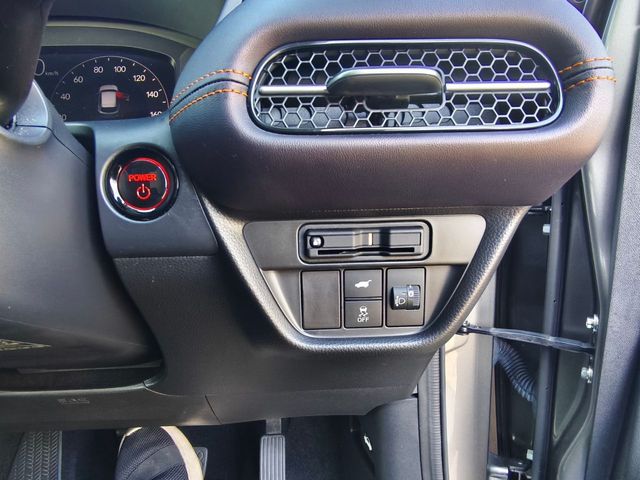 HONDA ZR-V E:HEV 2023 Image 31
