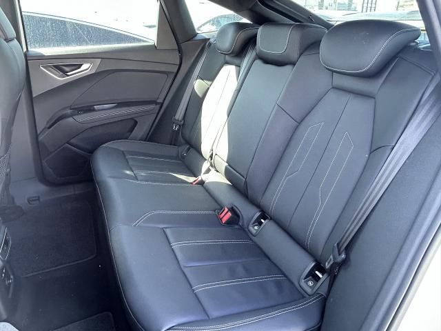 AUDI Q4 E-TRON SPORT 2022 Image 31