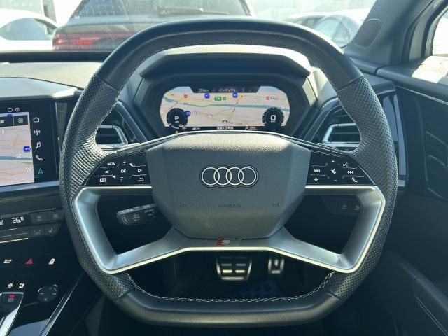 AUDI Q4 E-TRON SPORT 2022 Image 31