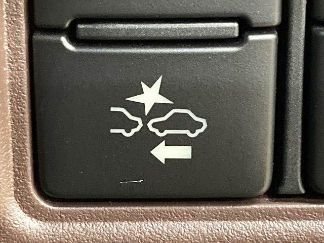 TOYOTA ESQUIRE HYBRID 2018 Image 31