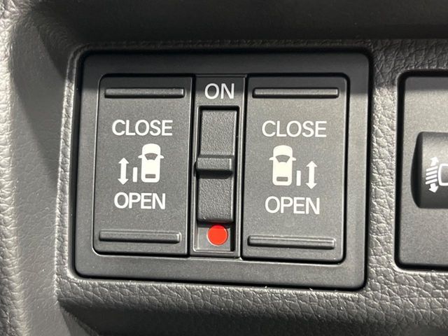 HONDA STEPWAGON E:HEV SPAD 2025 Image 31