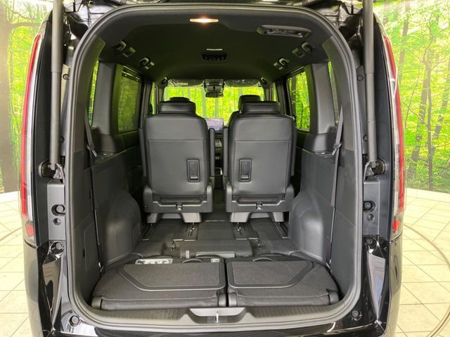 HONDA STEPWAGON E:HEV SPAD 2025 Image 31