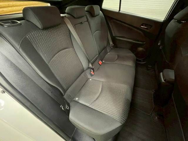 TOYOTA PRIUS 2016 Image 31