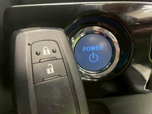 TOYOTA PRIUS 2016 Image 31