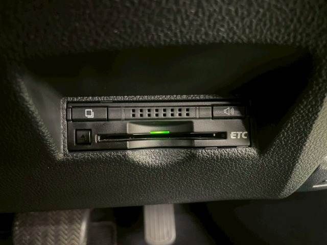 TOYOTA PRIUS 2016 Image 31