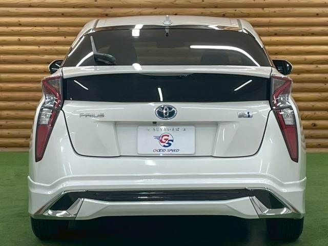 TOYOTA PRIUS 2016 Image 31