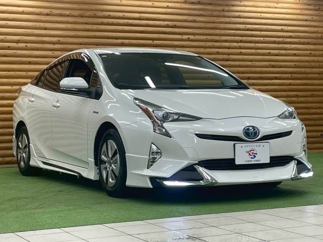 TOYOTA PRIUS 2016 Image 31