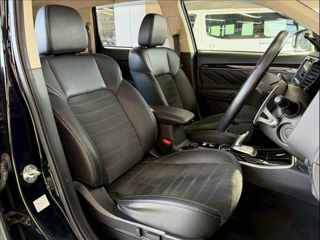 MITSUBISHI OUTLANDER PHEV 2019 Image 31