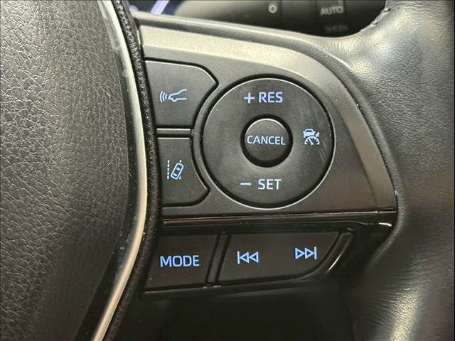 TOYOTA HARRIER 2WD 2021 Image 31