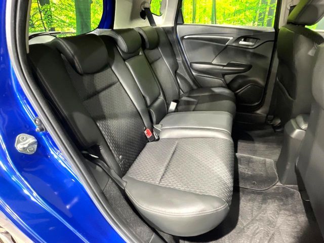 HONDA FIT HYBRID 2015 Image 31