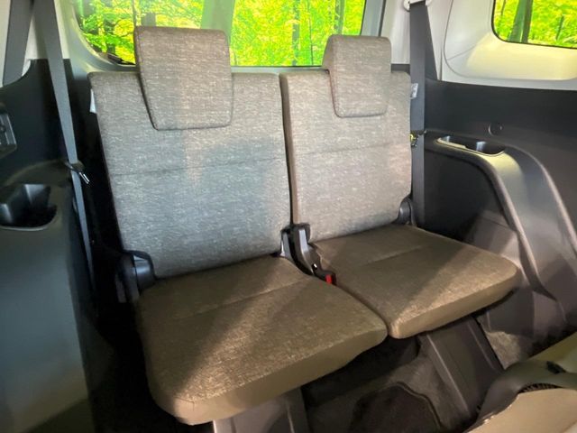 TOYOTA SIENTA HYBRID 2023 Image 31