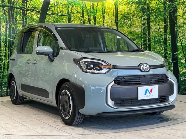 TOYOTA SIENTA HYBRID 2023 Image 31