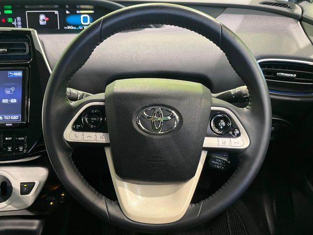 TOYOTA PRIUS 2018 Image 31