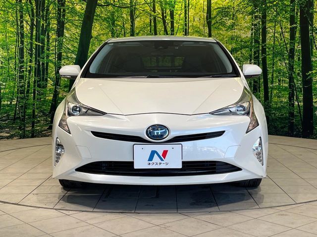 TOYOTA PRIUS 2018 Image 31