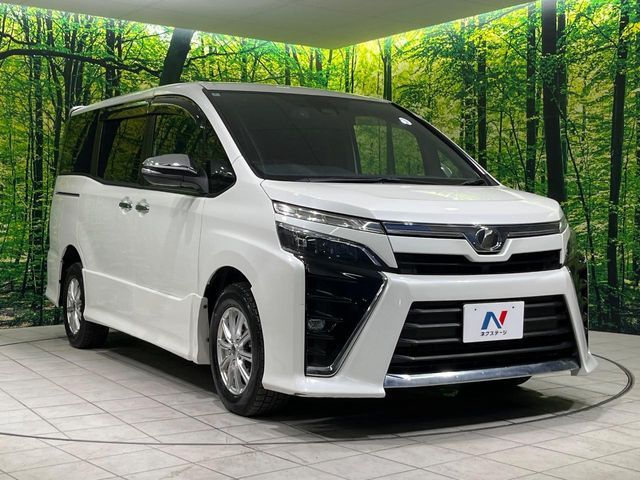 TOYOTA VOXY 4WD 2018 Image 31