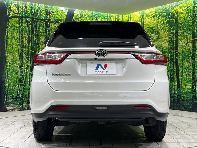 TOYOTA HARRIER 2WD 2018 Image 31