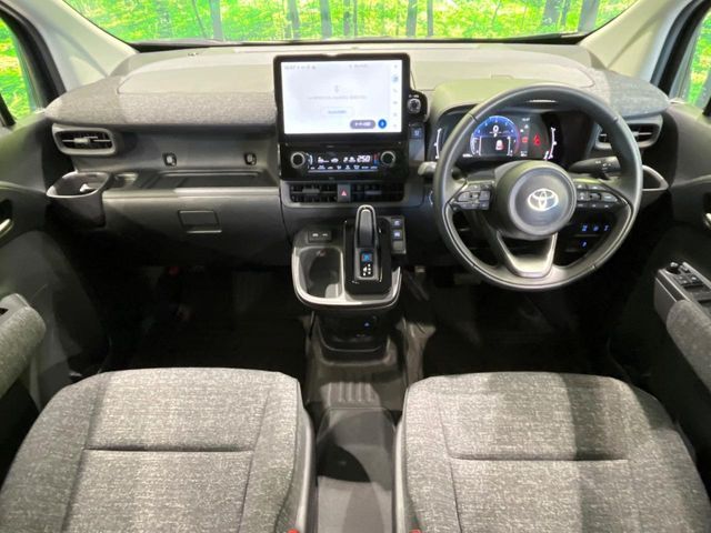 TOYOTA SIENTA HYBRID 2023 Image 31