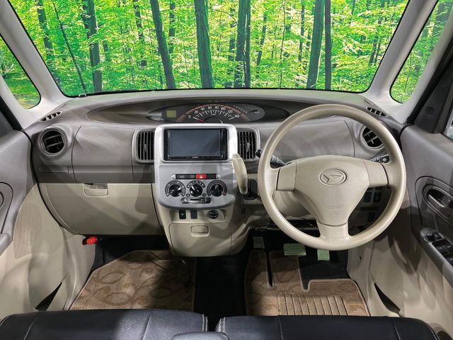 DAIHATSU TANTO 2013 Image 31