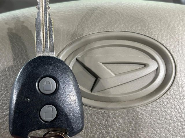 DAIHATSU TANTO 2013 Image 31