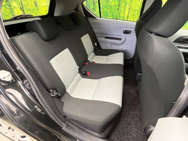 TOYOTA AQUA 2013 Image 31