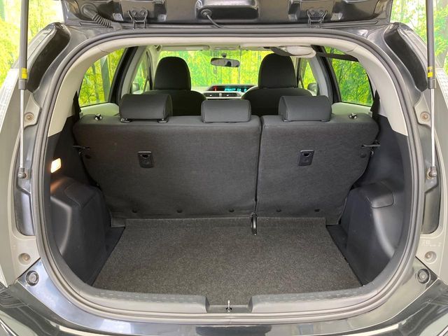 TOYOTA AQUA 2013 Image 31