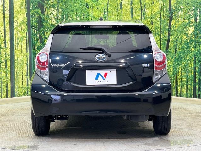 TOYOTA AQUA 2013 Image 31