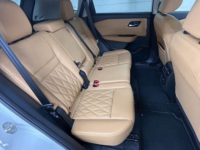 NISSAN X-TRAIL HYBRID 4WD 2022 Image 31