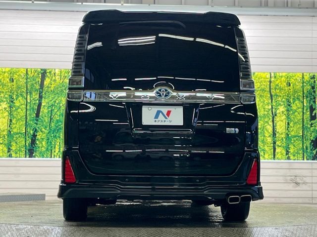 TOYOTA VOXY HYBRID 2020 Image 31