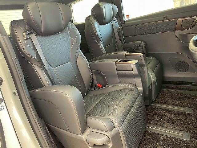 TOYOTA VELLFIRE  HYBRID 2023 Image 31