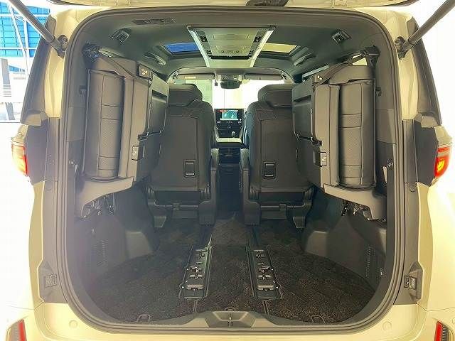 TOYOTA VELLFIRE  HYBRID 2023 Image 31