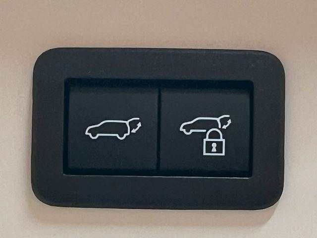 TOYOTA COROLLA CROSS HYBRID 2026 Image 31