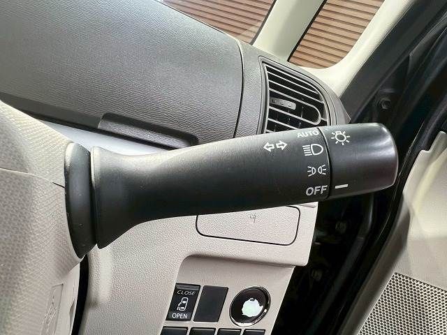 DAIHATSU TANTO 2015 Image 31