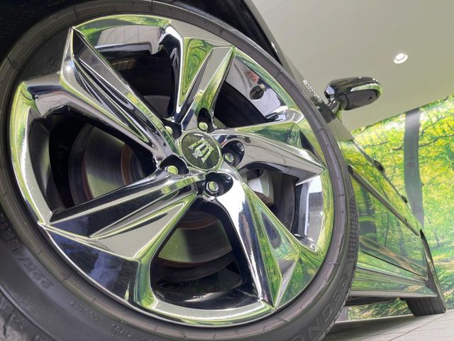 TOYOTA CROWN SEDAN HYBRID 2019 Image 31