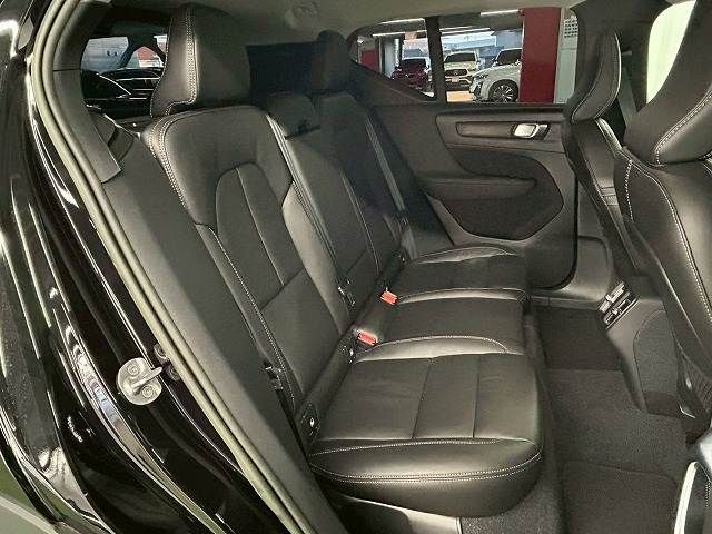 VOLVO XC40 2023 Image 31