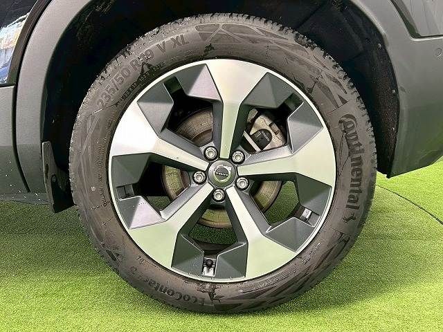 VOLVO XC40 2023 Image 31