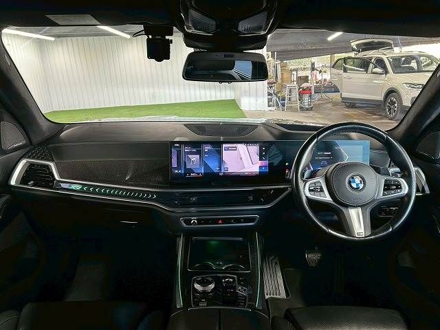 BMW X7 2023 Image 31