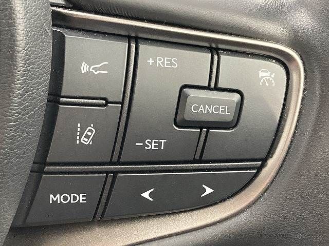 TOYOTA LEXUS UX300E 2021 Image 31