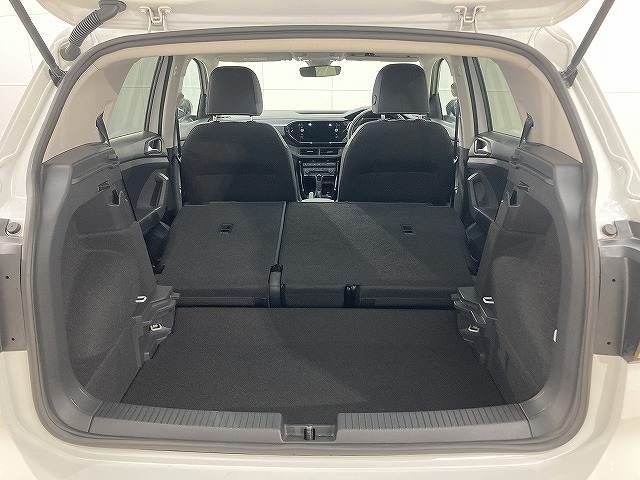 VOLKSWAGEN T-CROSS 2021 Image 31