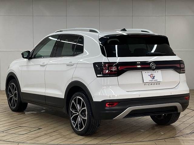 VOLKSWAGEN T-CROSS 2021 Image 31