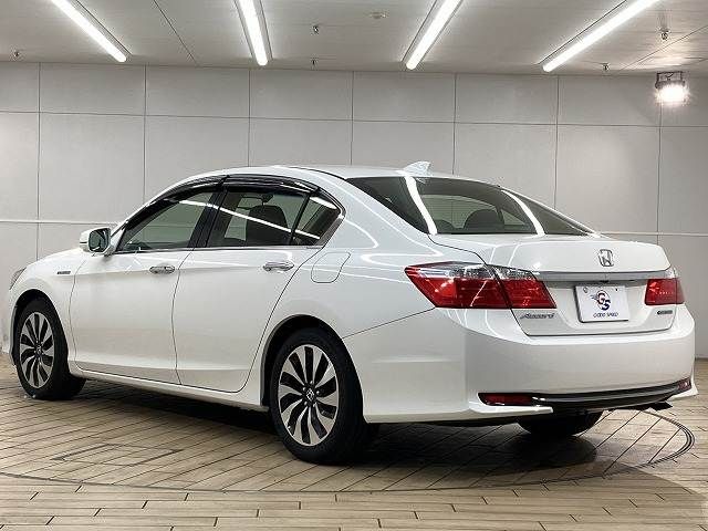 HONDA ACCORD HYBRID 2013 Image 31