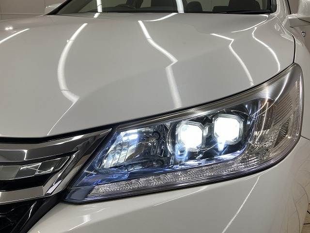 HONDA ACCORD HYBRID 2013 Image 31