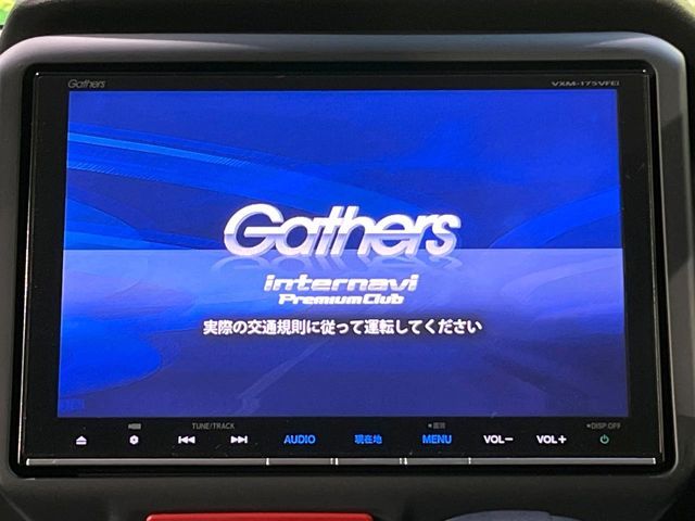 HONDA N BOX 2017 Image 31