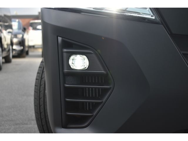 NISSAN CARAVAN VAN 4WD 2024 Image 31