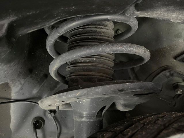 TOYOTA HARRIER 2WD 2015 Image 31