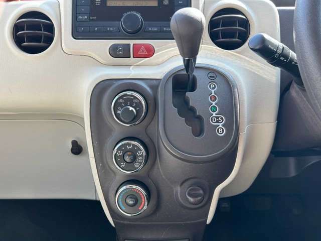TOYOTA SPADE 2013 Image 31