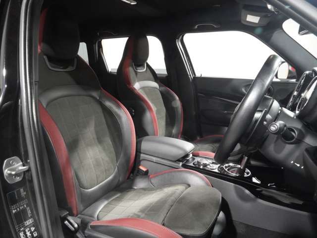 BMW MINI CLUBMAN 2017 Image 31