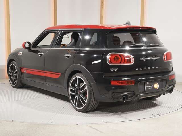BMW MINI CLUBMAN 2017 Image 31