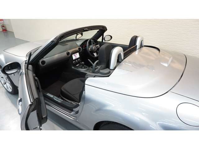 MAZDA ROADSTER 2011 Image 31
